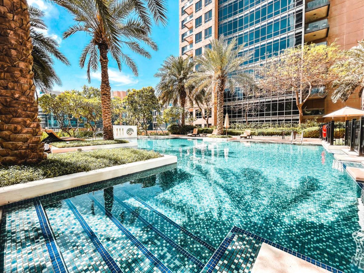 Elite Royal Apartment - Panoramic Full Burj Khalifa, Fountain & Skyline View - Baron Дубай Экстерьер фото
